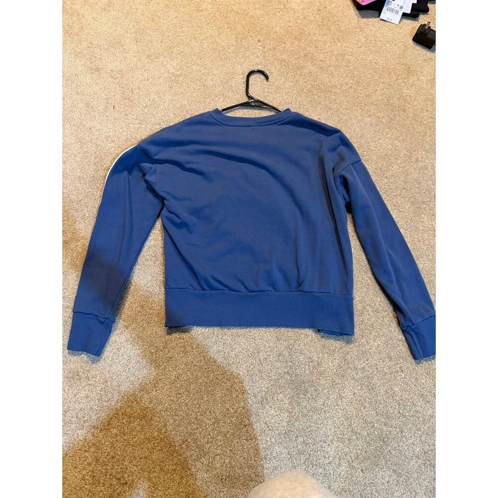 Adidas Womens Blue Sweatshirt W/ Side Slits Small Like New